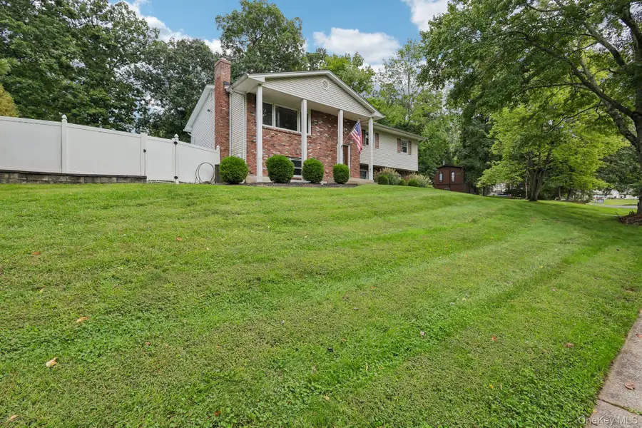 82 Branchville Road, Valley Cottage, NY 10989 - #2