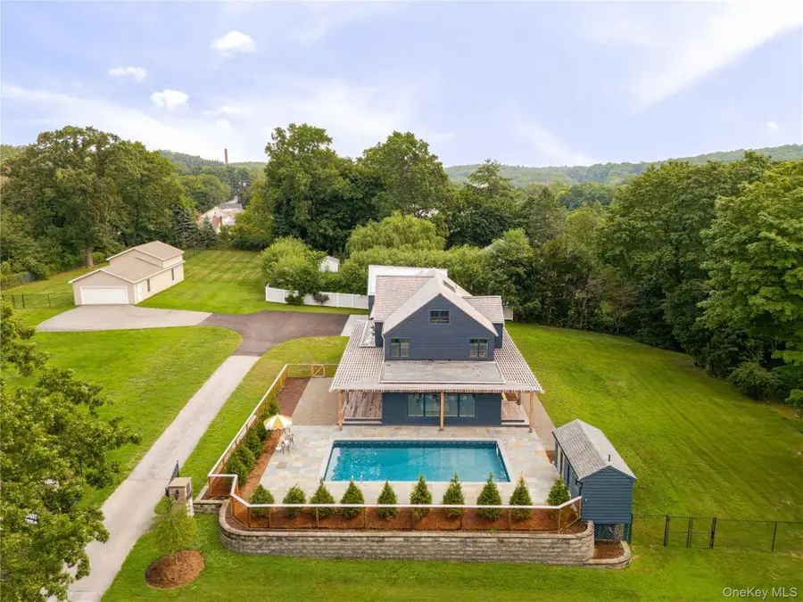 20 Dallis Place, Beacon, NY 12508 - #2