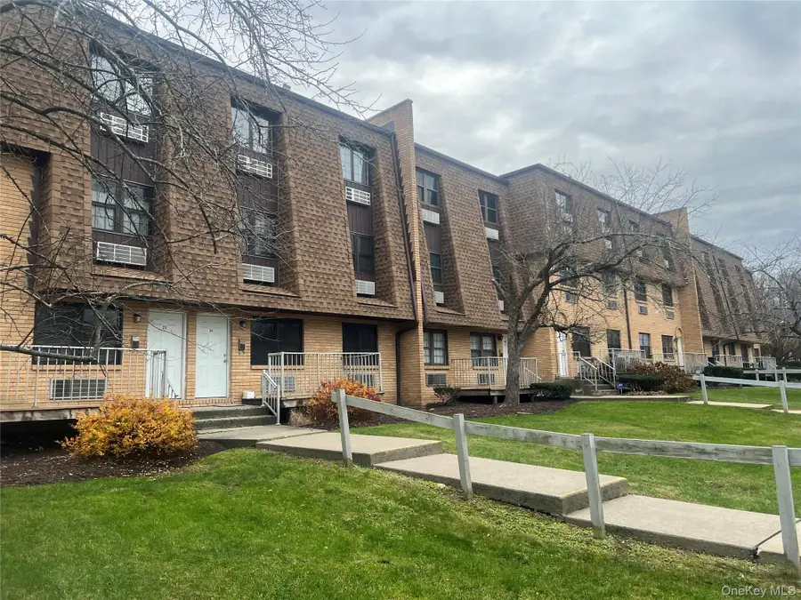 408 Carpenter Avenue #24, Newburgh, NY 12550 - #2