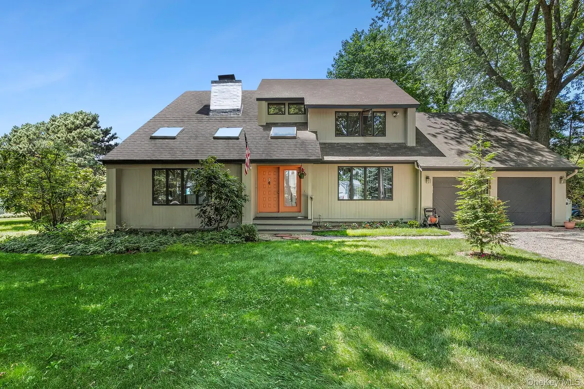 9 Hazelwood Avenue, Westhampton Beach, NY 11978 - #1