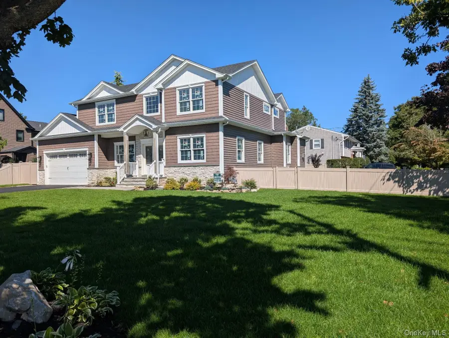 52 Linden Avenue, Bethpage, NY 11714 - #2