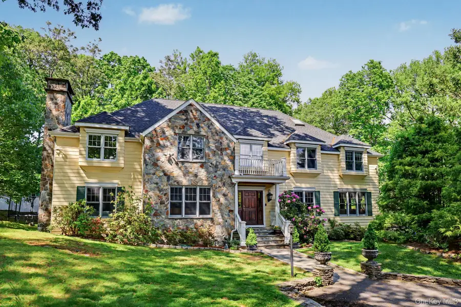 13 Lia Fail Way, Cos Cob, CT 06807 - #2