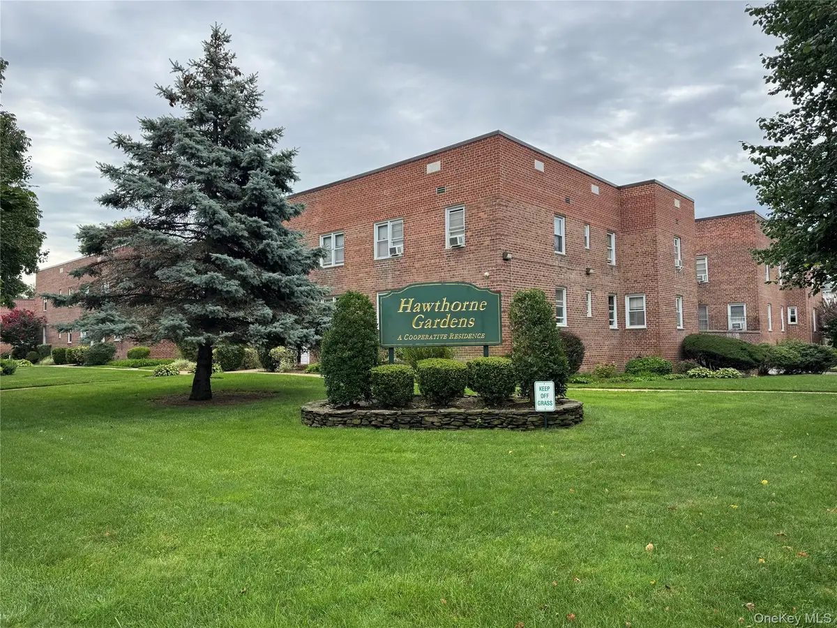 145 Smith #D21, Freeport, NY 11520 - #1