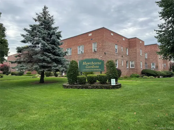 145 Smith #D21, Freeport, NY 11520