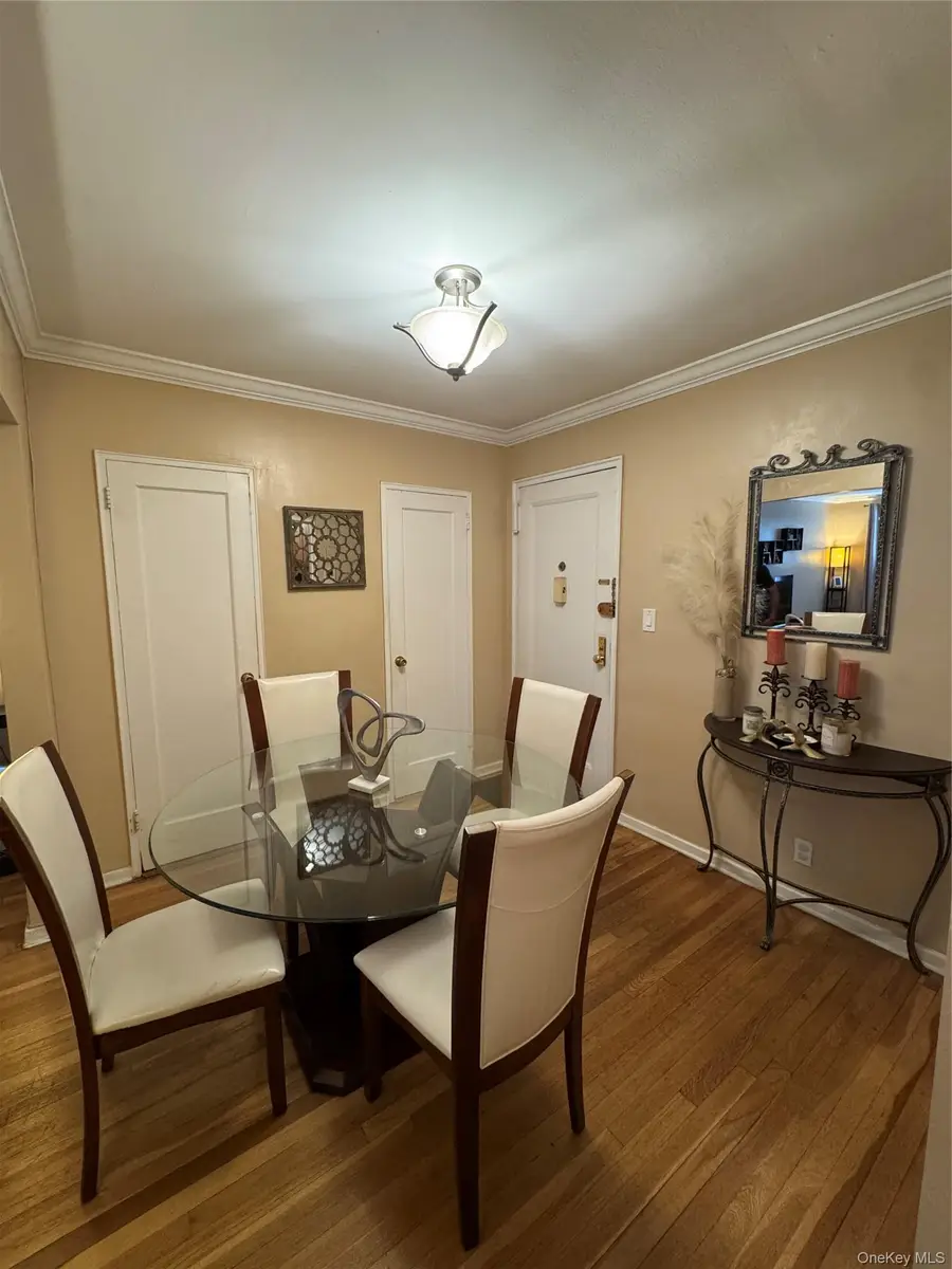 145 Smith #D21, Freeport, NY 11520 - #3