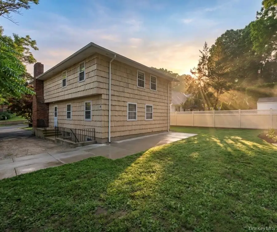 146 Carley Avenue, Huntington, NY 11743 - #3