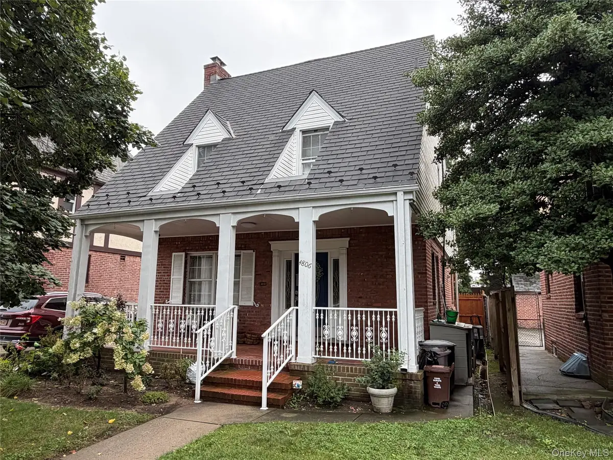 4806 215th Street, Oakland Gardens, NY 11364 - #1