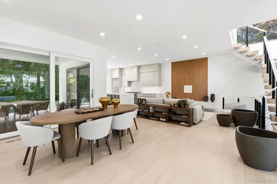 16 Gould Street, East Hampton, NY 11937 - #3