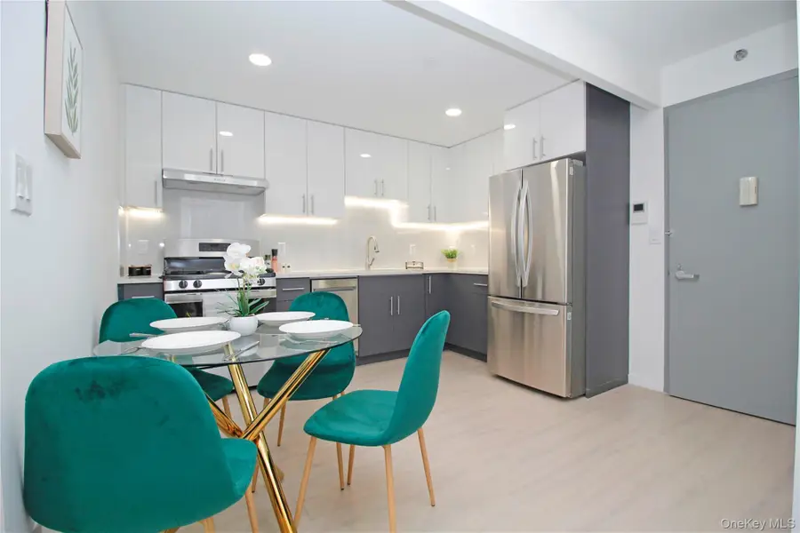13450 Blossom Avenue #4C, Flushing, NY 11355 - #3