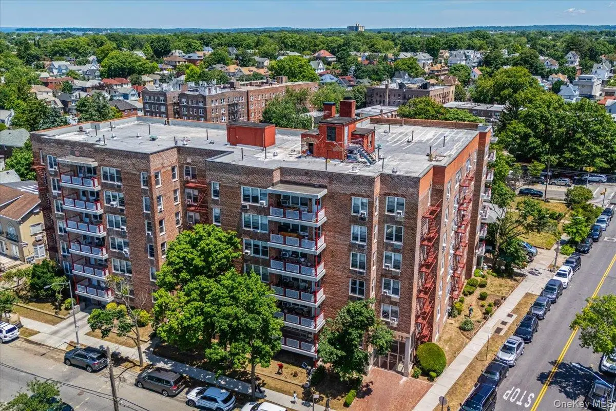 3425 150th Pl #1J, Flushing, NY 11354 - #1