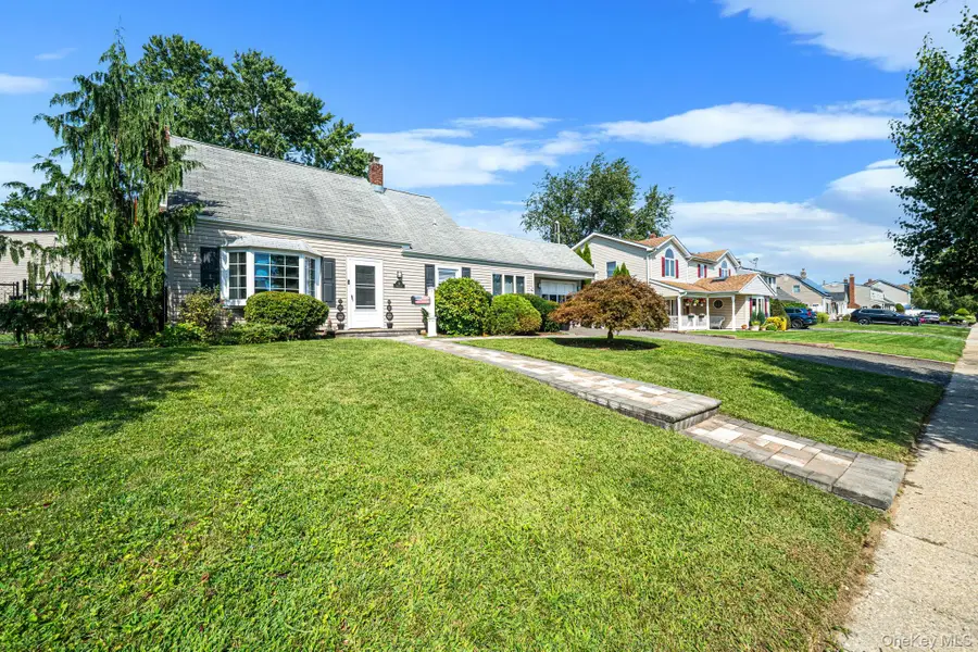 96 Slate Lane, Levittown, NY 11756 - #2
