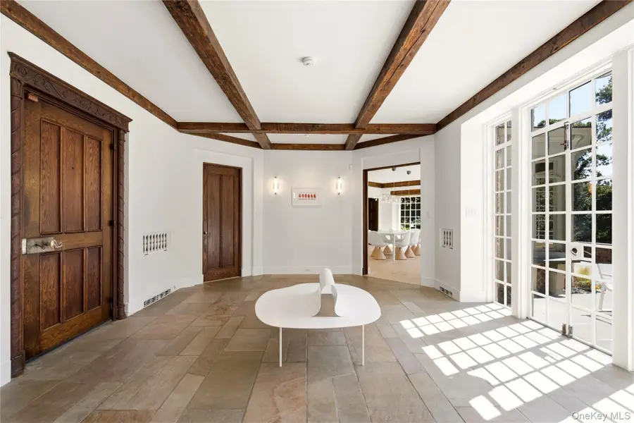 3 White Hill Road, Cold Spring Harbor, NY 11724 - #3