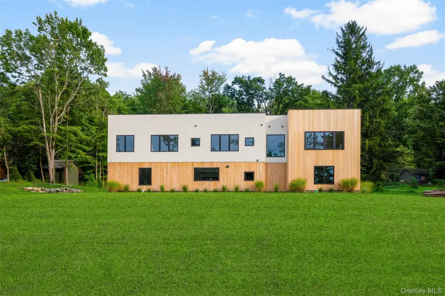 39 Mountain Lane, Beacon, NY 12508 - #2