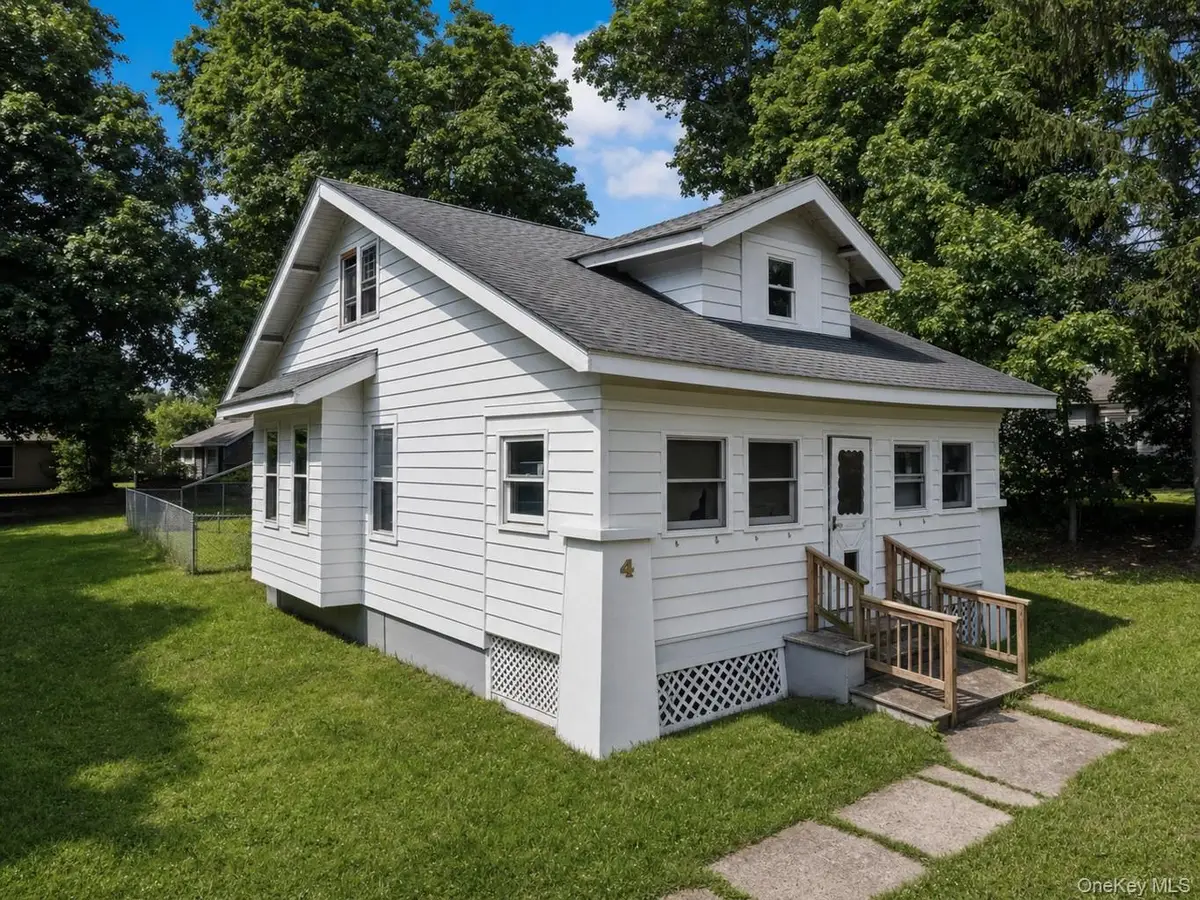 4 Grove Street, Harriman, NY 10926 - #1