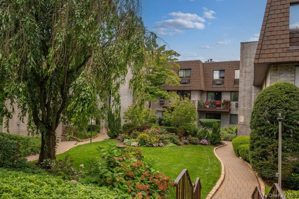 89 N Broadway #204, White Plains, NY 10603 - #1