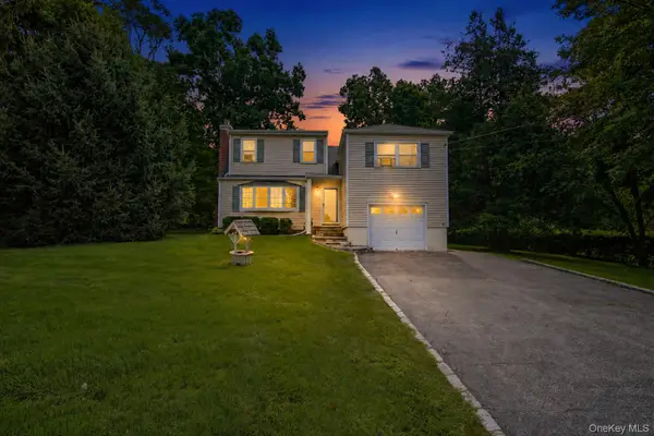 2978 Springhurst Court, Yorktown Heights, NY 10598