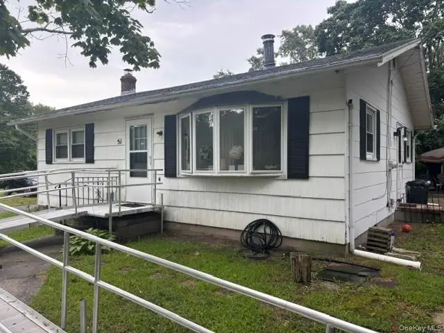 51 Hinda Boulevard, Riverhead, NY 11901 - #2