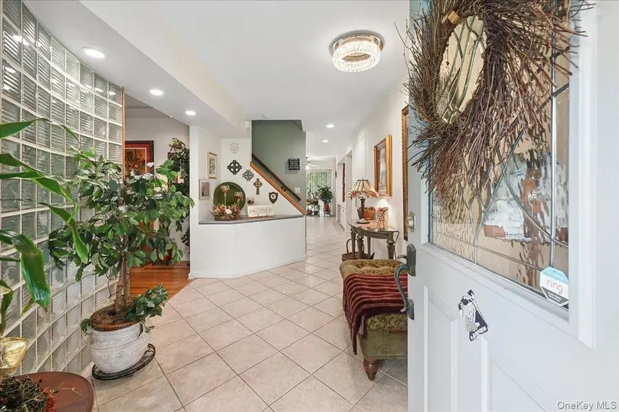 12 Berkshire Drive, New City, NY 10956 - #3