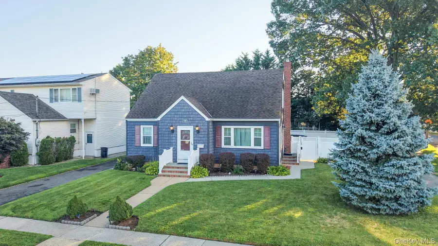 2297 Girard Place, Merrick, NY 11566 - #2