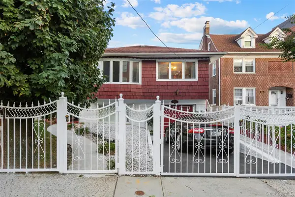 552 Briar Place, Far Rockaway, NY 11691