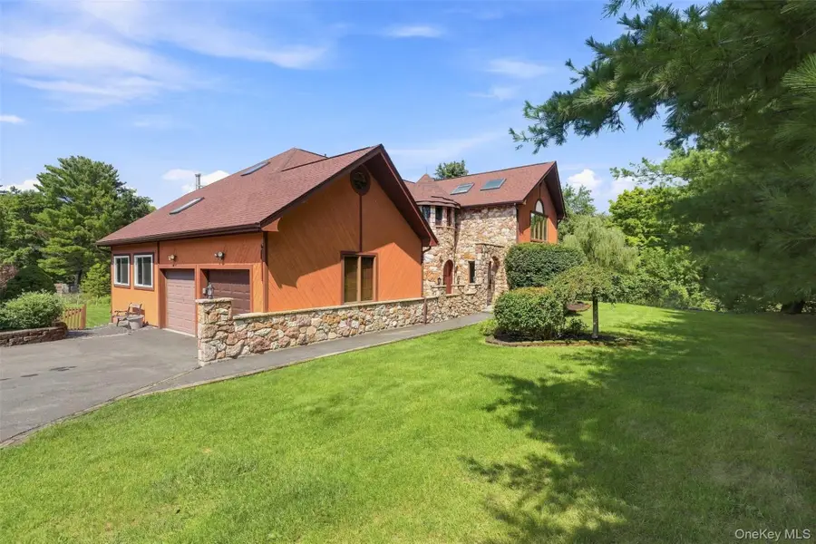 289 Pine Grove Road, Middletown, NY 10940 - #2