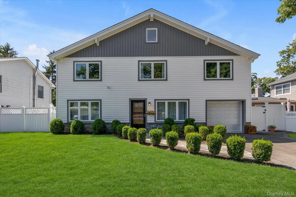 1726 Lehigh Road, Wantagh, NY 11793 - #1