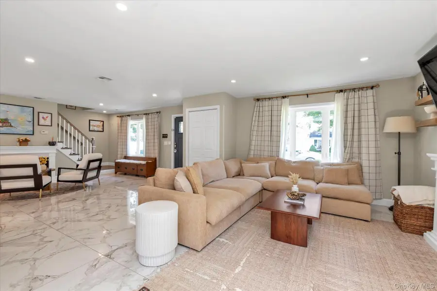 1726 Lehigh Road, Wantagh, NY 11793 - #2