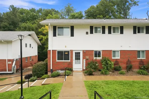 321 Titusville Road #D15, Poughkeepsie, NY 12603