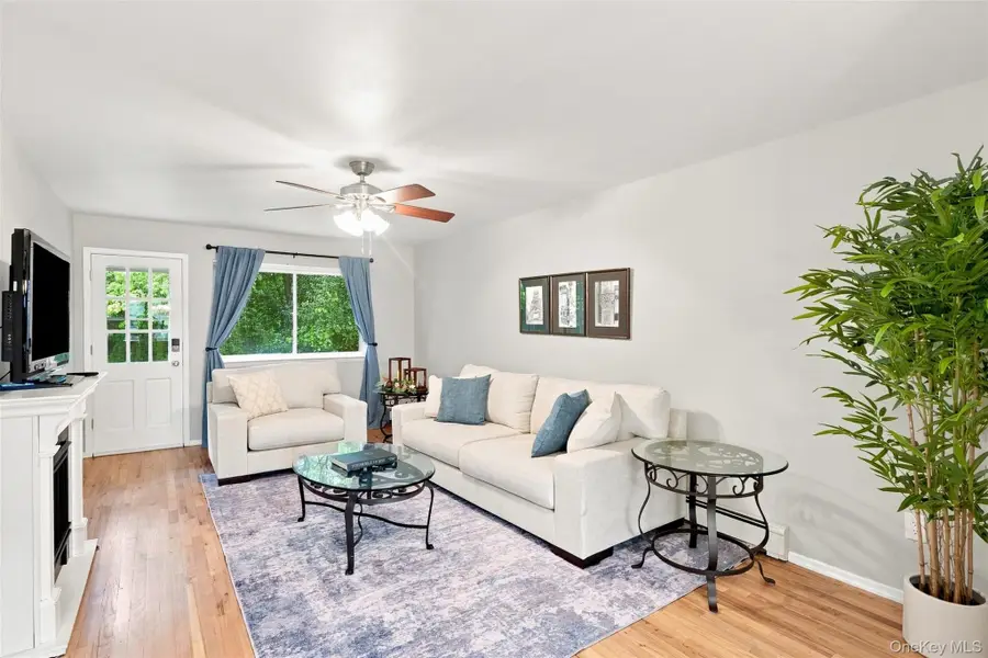 321 Titusville Road #D15, Poughkeepsie, NY 12603 - #2