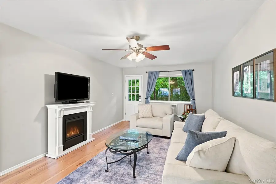 321 Titusville Road #D15, Poughkeepsie, NY 12603 - #3