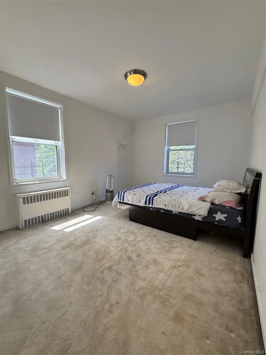 27-04 Parsons Blvd #2G, Flushing, NY 11354 - #3