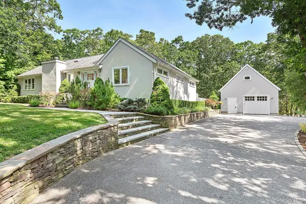 5 Rowman Court, East Hampton, NY 11937