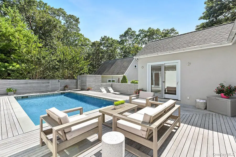 5 Rowman Court, East Hampton, NY 11937 - #2