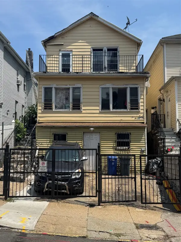 1914 Hennessy Place, Bronx, NY 10453
