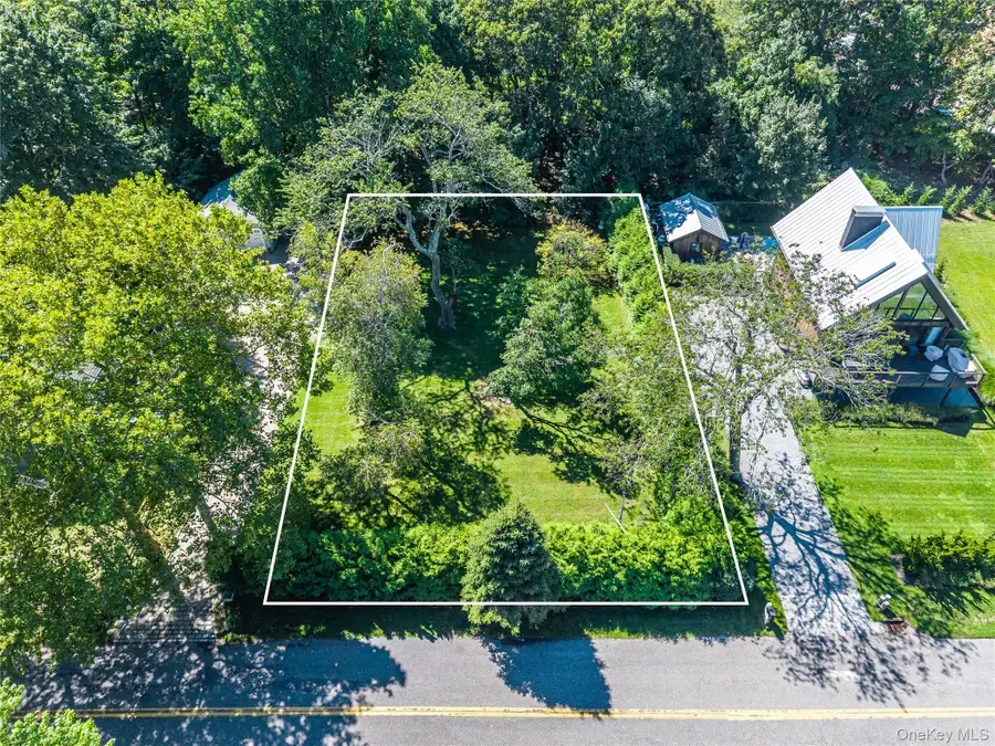 1400 Bay Shore Road, Greenport, NY 11944 - #2