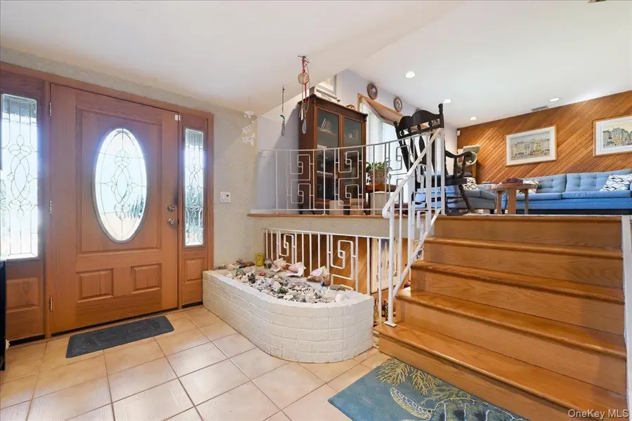 2484 Kayron Lane, North Bellmore, NY 11710 - #3