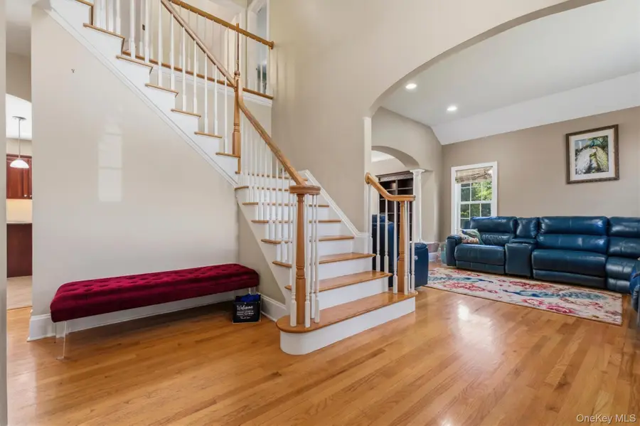 17 Arbor Court, Poughkeepsie, NY 12603 - #3