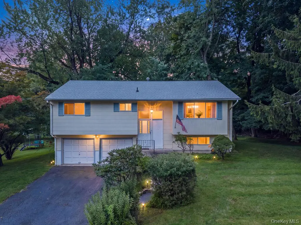 8 Madeline Terrace, Spring Valley, NY 10977 - #1