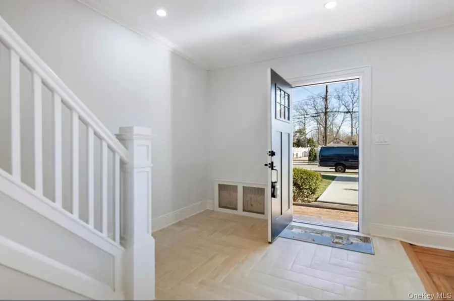 120 Lena Avenue, Freeport, NY 11520 - #2