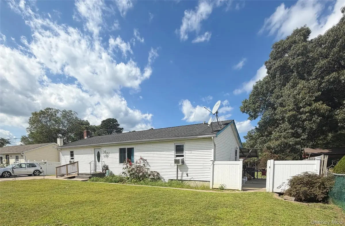 73 Michigan Avenue, Bay Shore, NY 11706 - #1