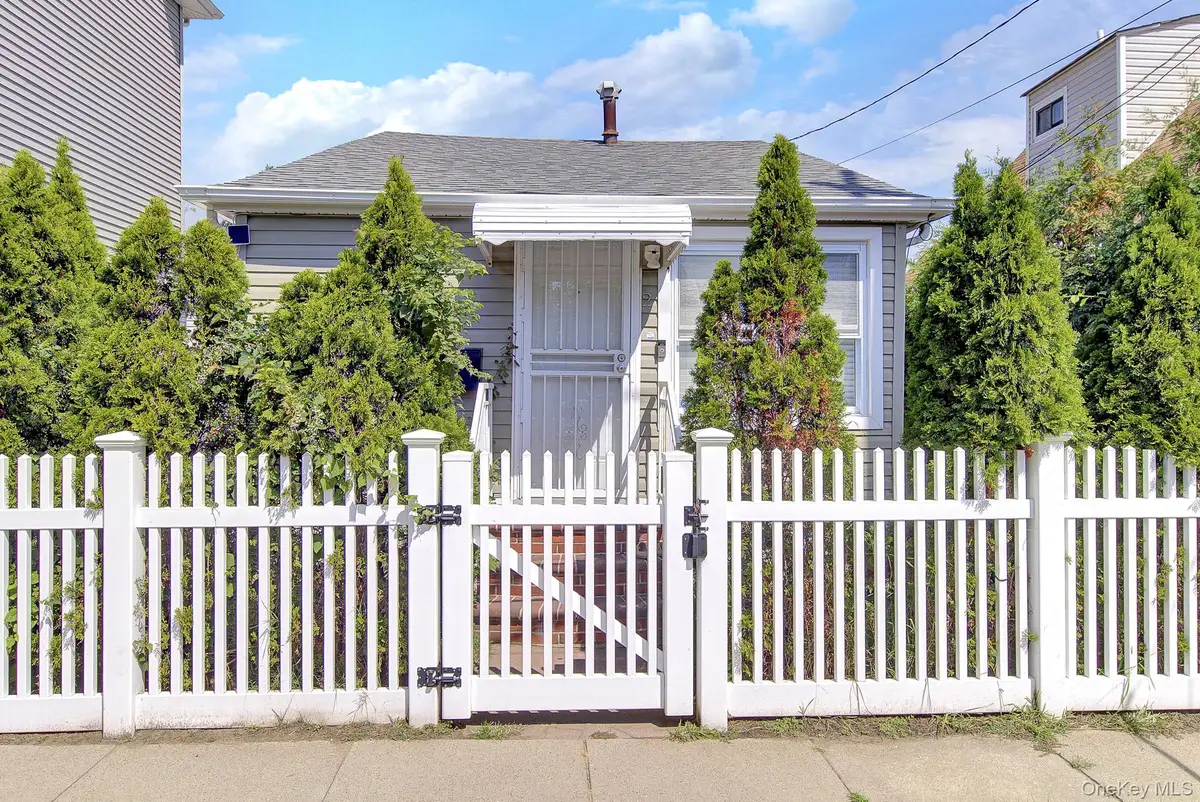 2 Sampson Street E, East Rockaway, NY 11518 - #1