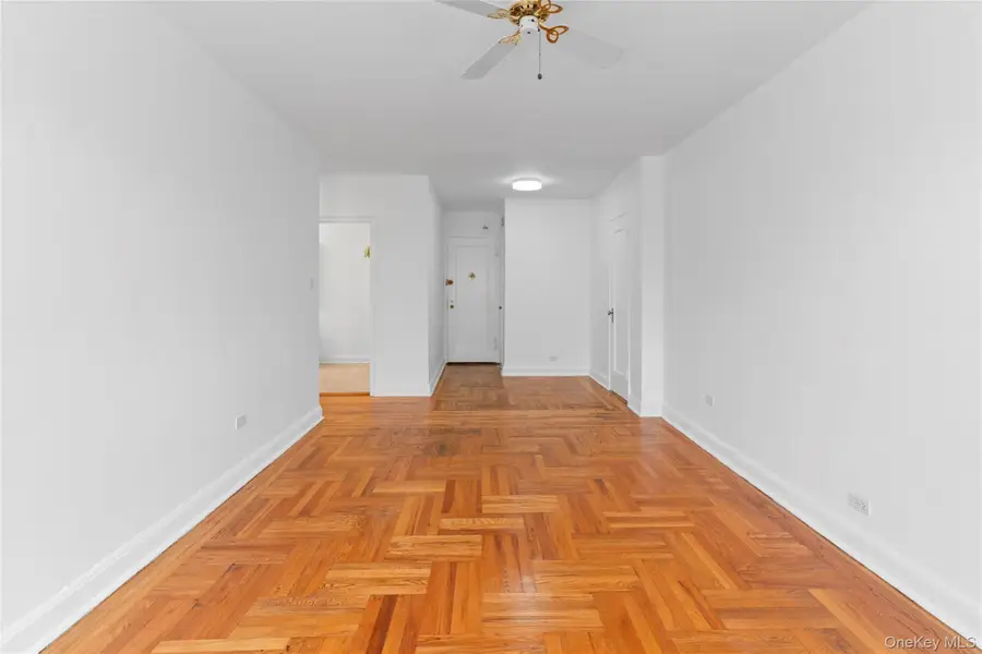 48-23 42nd Street #5F, Sunnyside, NY 11104 - #2