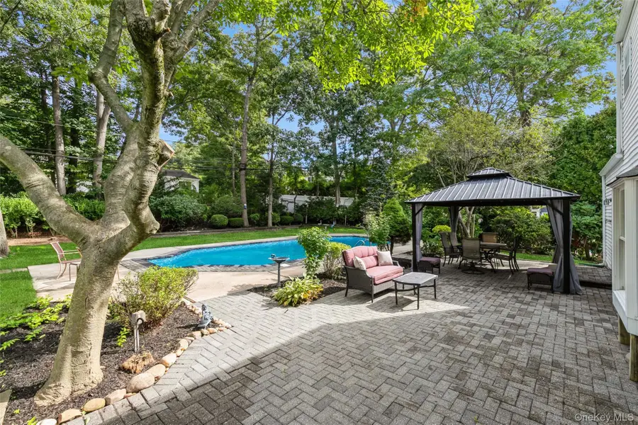 22 Sheryl Crescent, Smithtown, NY 11787 - #3