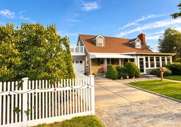 630 9th Street, Garden City South, NY 11552