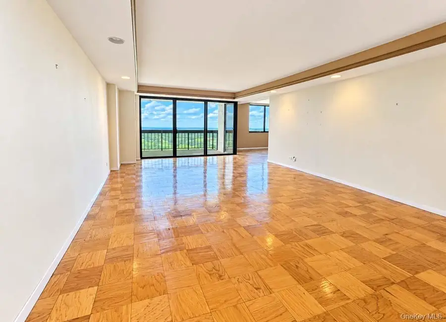 27010 Grand Central #28K, Queens, NY 11005 - #2