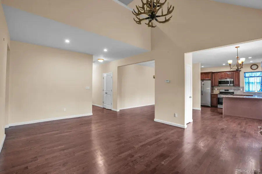 53 Highland View Place, Middletown, NY 10940 - #3