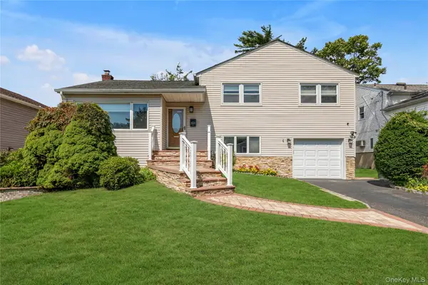 2669 Grayson Drive, East Meadow, NY 11554