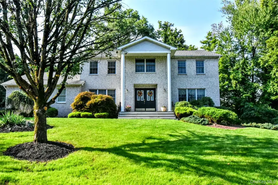 18 Gleeful Lane, Valley Cottage, NY 10989 - #3