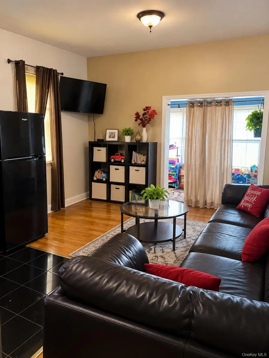 133 S 13th Avenue, Mount Vernon, NY 10550 - #3