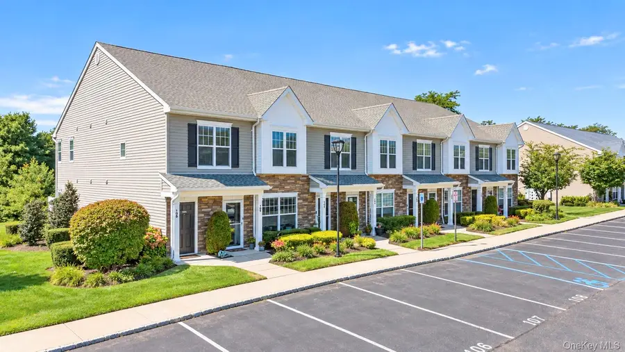 106 Weatherby Lane, Central Islip, NY 11722 - #2